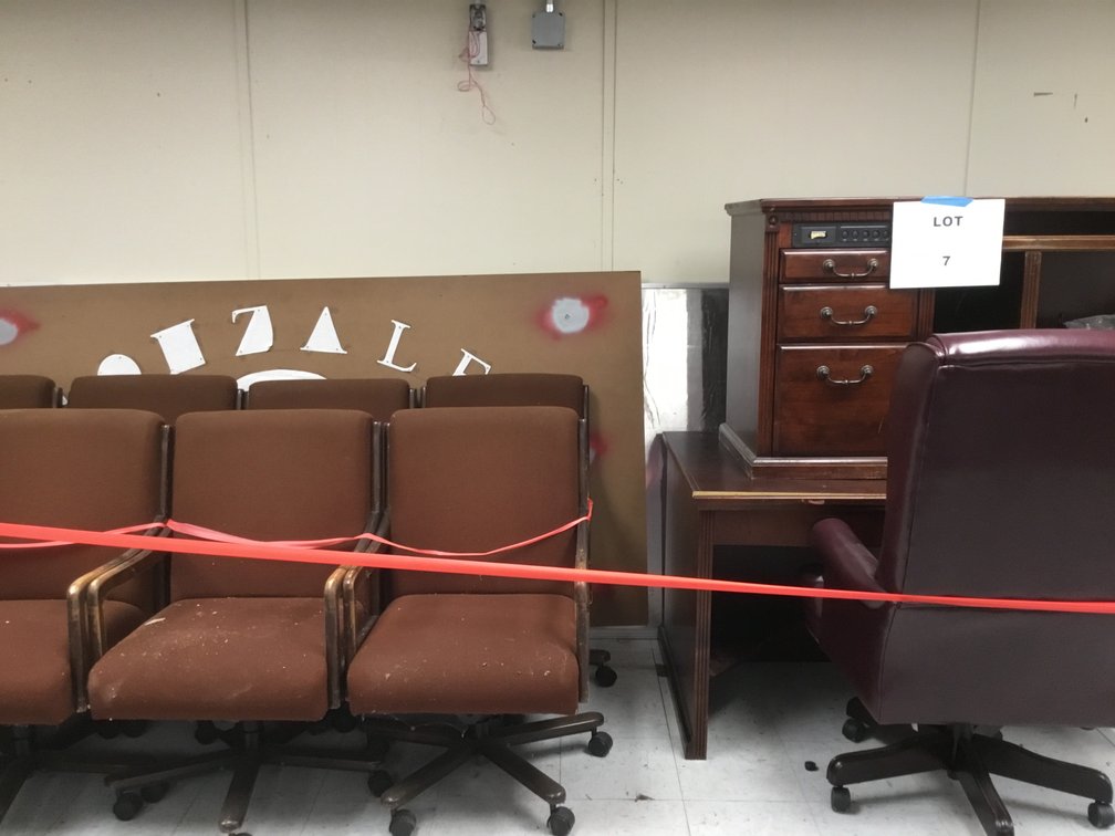 Office Chars and Desks