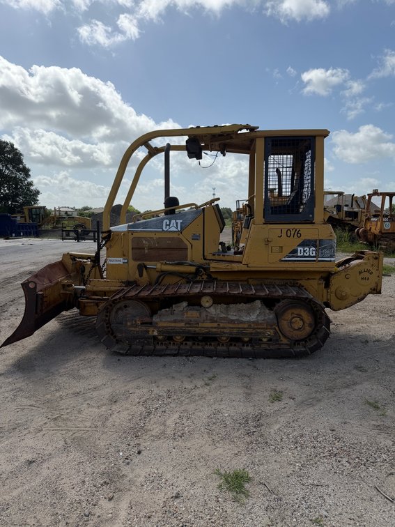 Image for 2005 CAT D3G LGP Dozer | Fort Bend County Auction - Richmond, TX 77469
