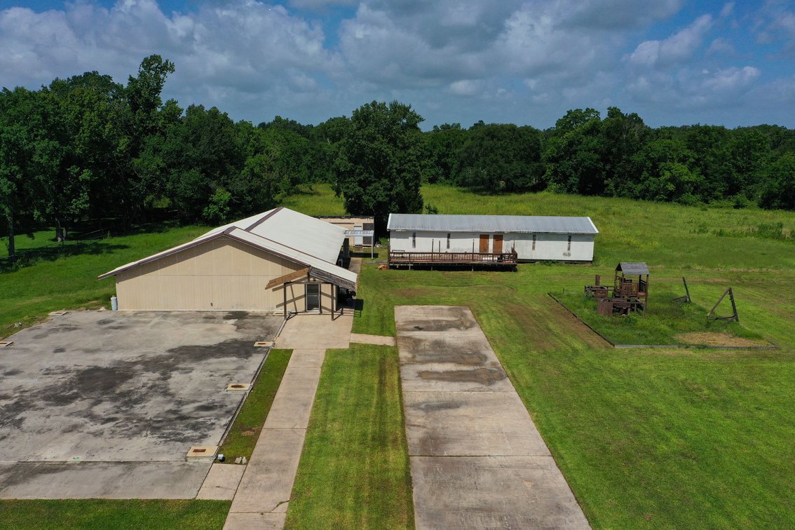 Image for Prime Commercial Real Estate Property at Online Auction | Dayton, TX | 9160 FM 1409