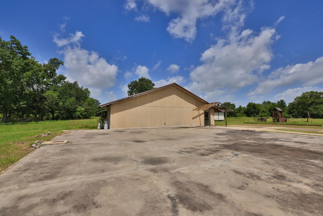 Image for Prime Commercial Real Estate Property at Online Auction | Dayton, TX | 9160 FM 1409