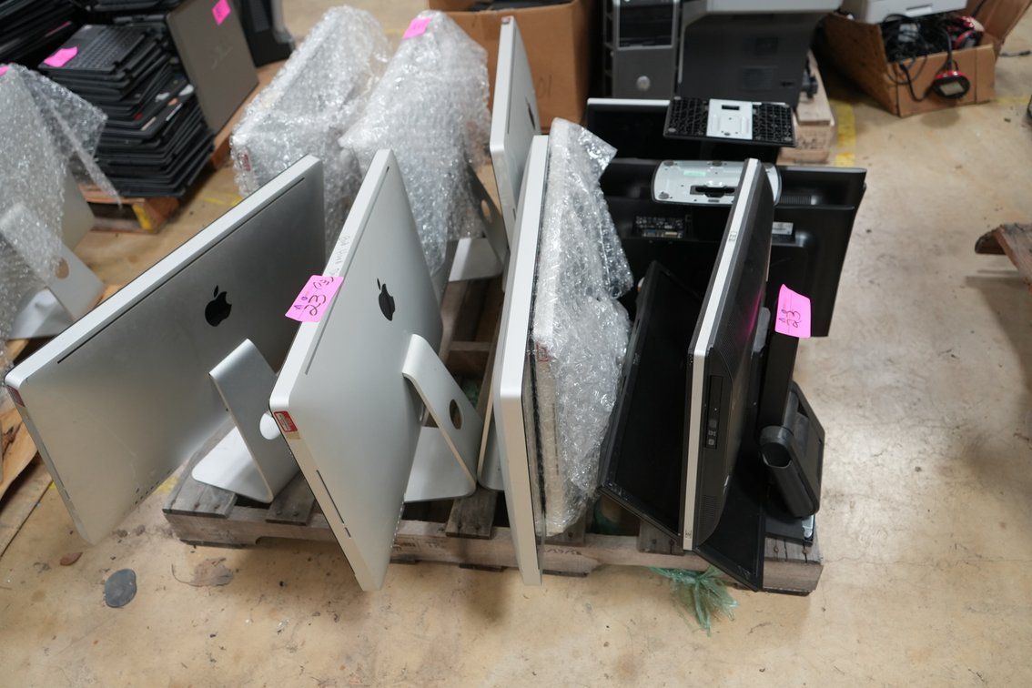 Flat Screen Monitors