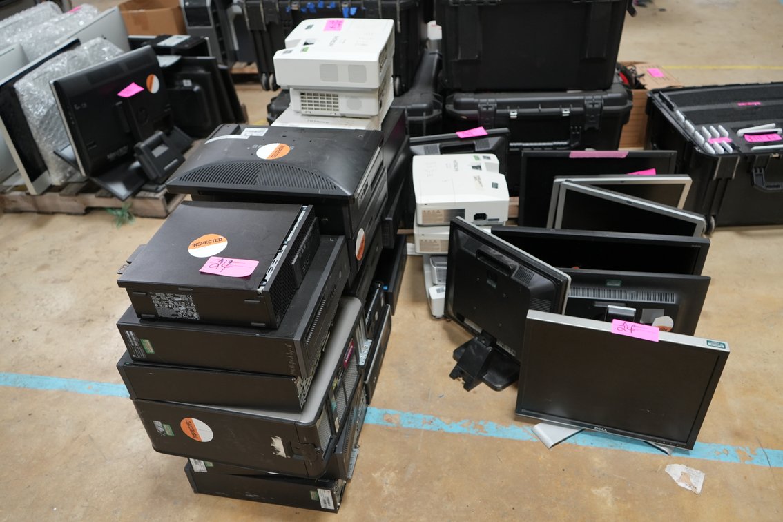 CPUs, Flat Screen Monitors, & Miscellaneous