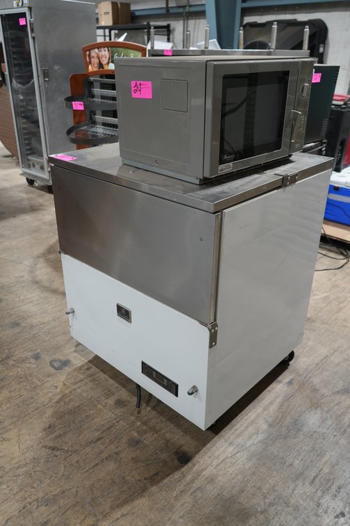 Kelvinator Commercial Milk Cooler