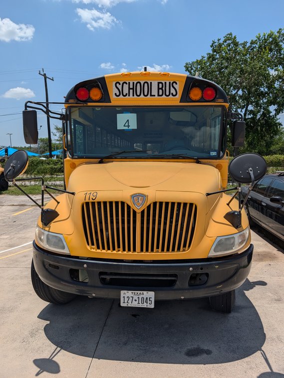 2005 IC CE School Bus - Will Need to be Towed