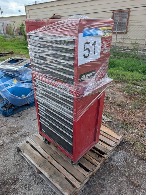 Craftsman Rolling Tool Box