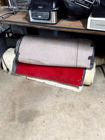 Image for Long Event Carpet Runners – Red & White