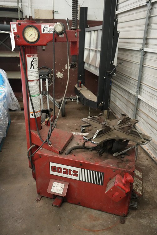 Coats Tire Changer
