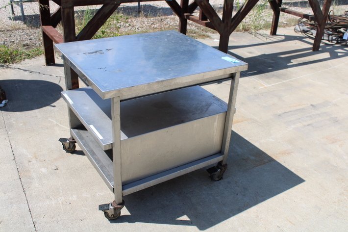 Image for Ladders, Lawn Equipment, and More - Tomball, TX 77377