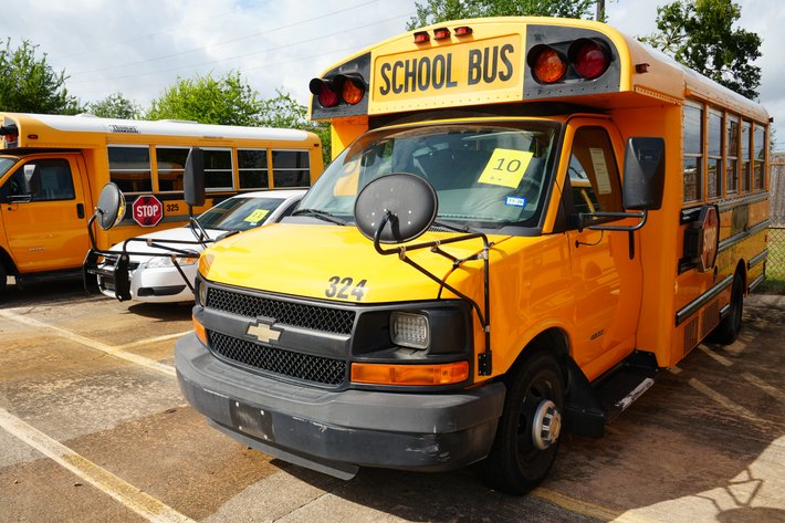 Image for 2014 Chevrolet Thomas Mini Tour 4500 Bus