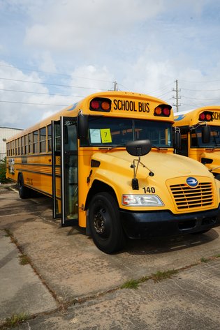 Image for 2019 Blue Bird School Bus (Wrecked) - Will Need to be Towed