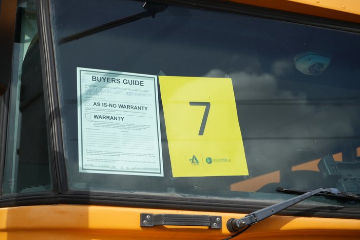 Image for 2019 Blue Bird School Bus (Wrecked) - Will Need to be Towed