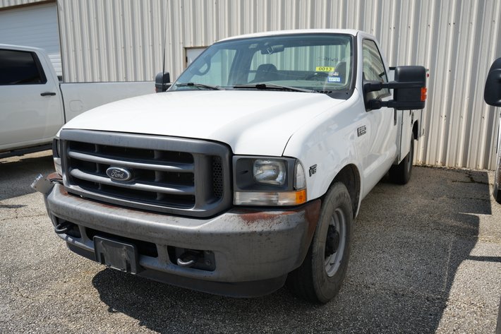 Image for 2001 Ford F250 XL Super Duty Service Truck