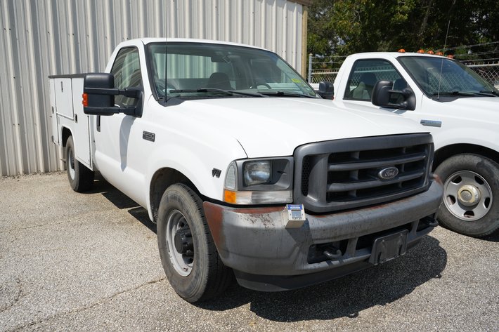 Image for 2001 Ford F250 XL Super Duty Service Truck