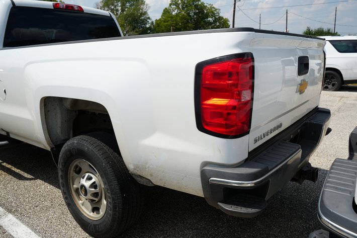 Image for 2018 Chevrolet Silverado 2500HD Crew Cab Pickup