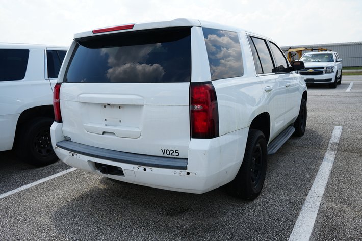 Image for 2016 Chevrolet Tahoe