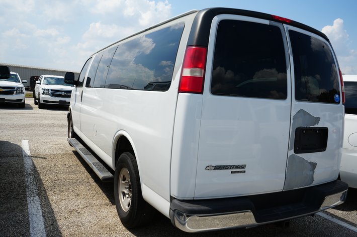 Image for 2012 Chevrolet Express Van - Will Need to be Towed