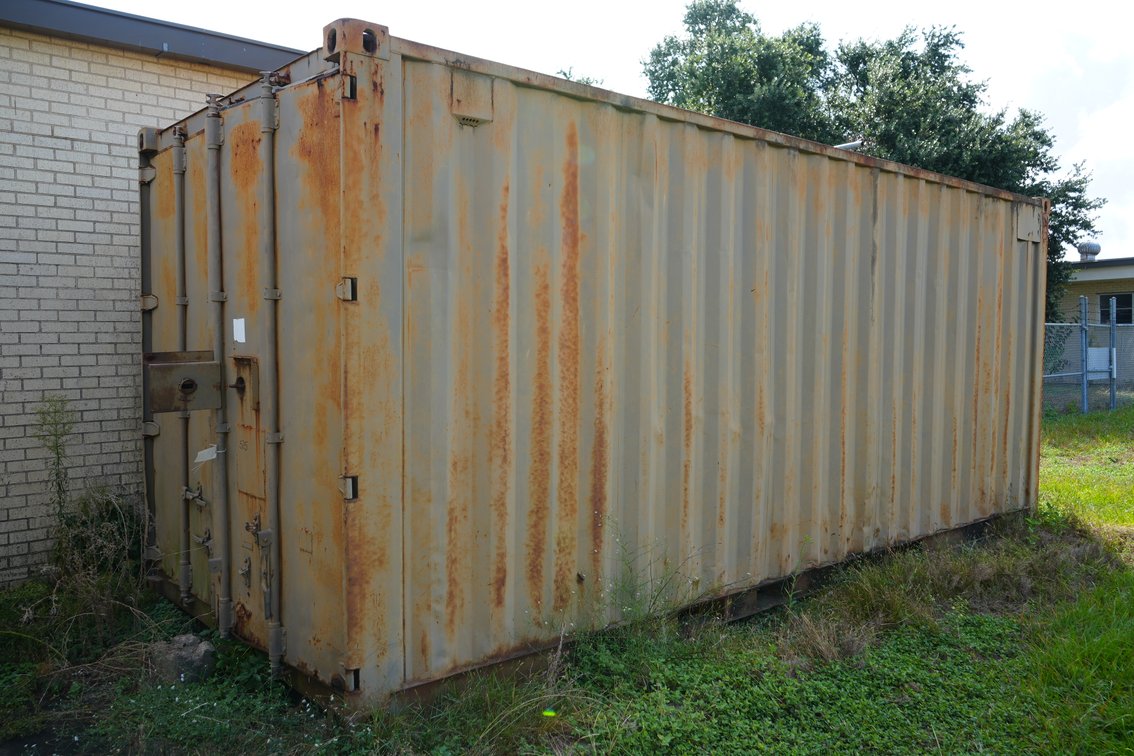 20' Metal Shipping Container