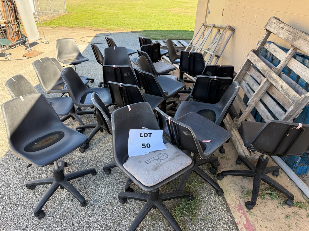 Hard Plastic Instructional Chairs