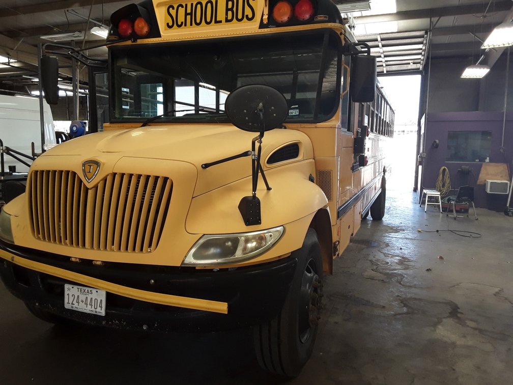 2005 International CE 300 School Bus