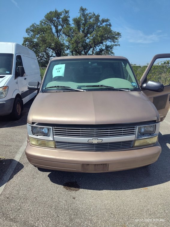 2004 Chevrolet Astro Van