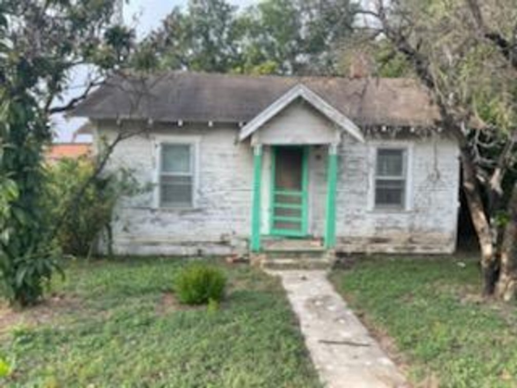 Image for Seguin Independent School District (House To Be Moved) - Seguin, TX