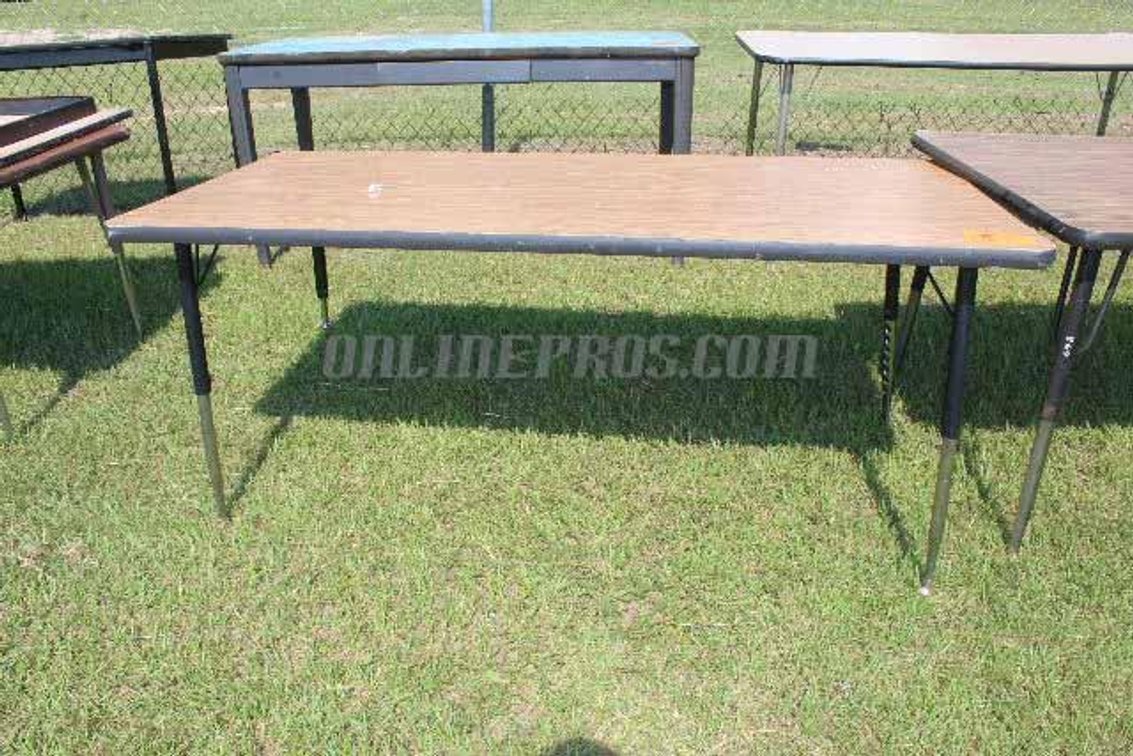 (1) Rectangle Table