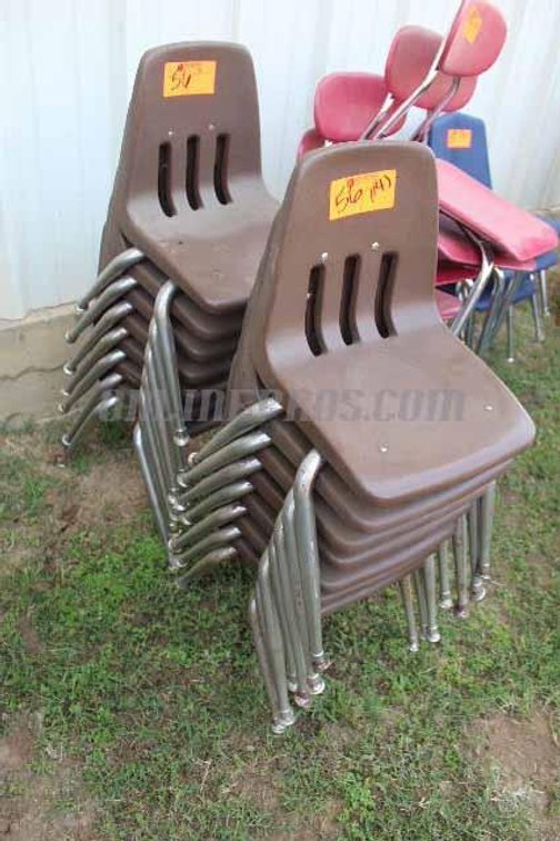 (Lot) Elementary Size Student Chairs