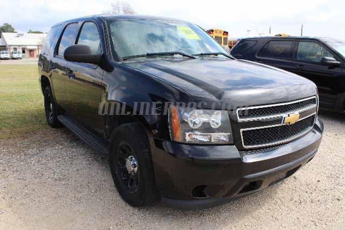 (1) 2012 Chevrolet Tahoe Vin #5300