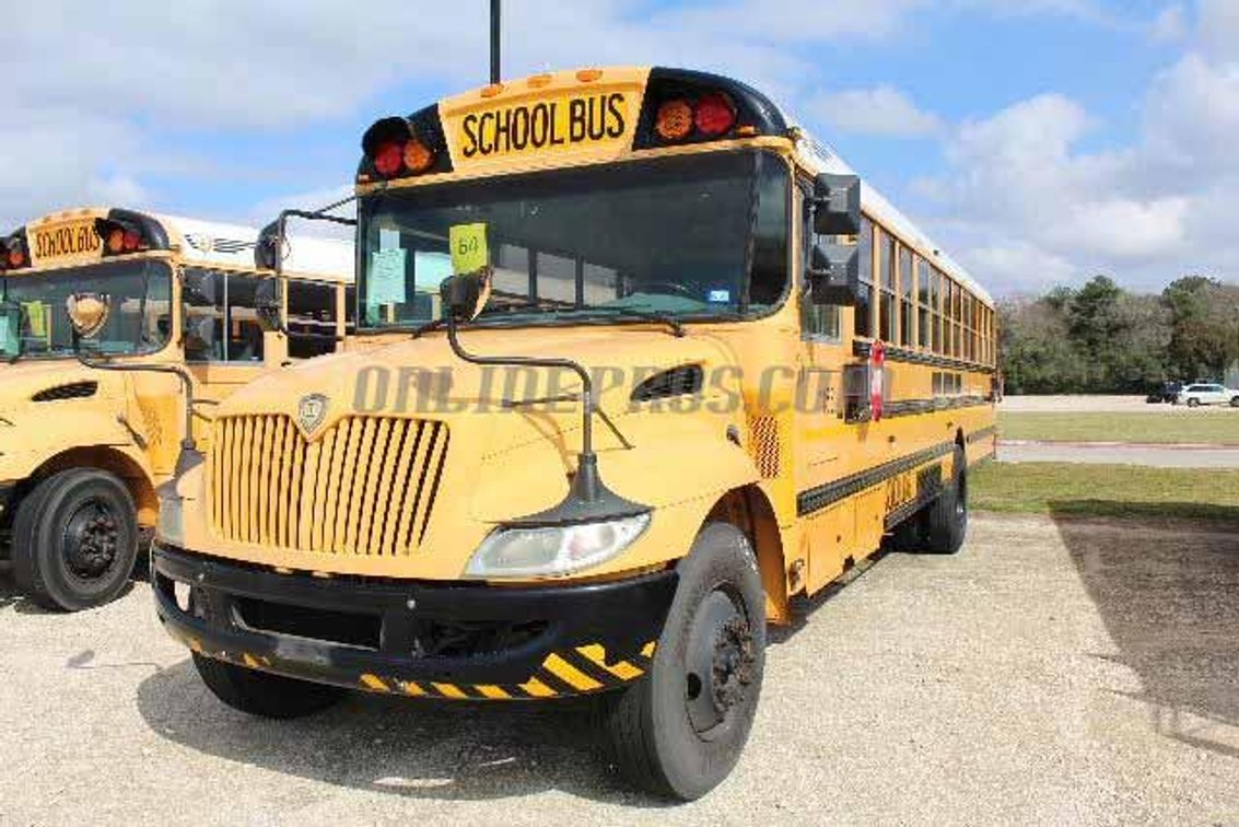 (1) 2009 International School Bus Vin #6151 - Will Need To Be Towed