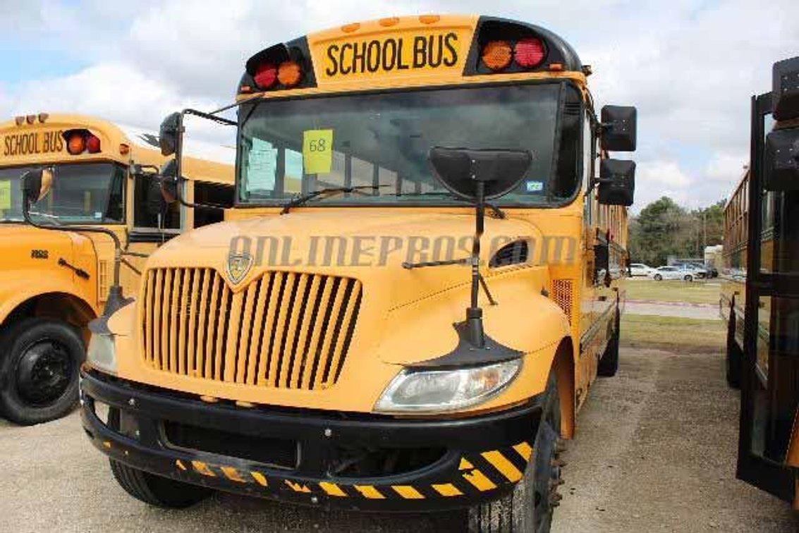 (1) 2009 International School Bus Vin #6232 - Will Need To Be Towed