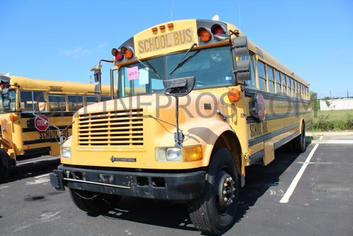 (1) 1997 International Bus Vin #9623
