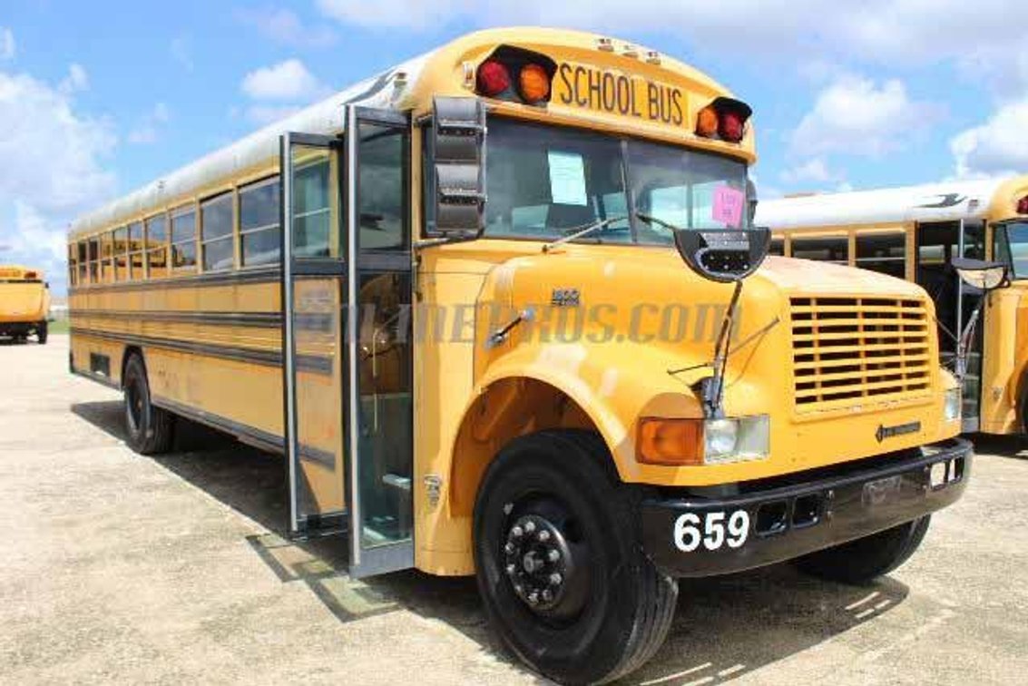 (1) 1997 International Bus Vin #9779