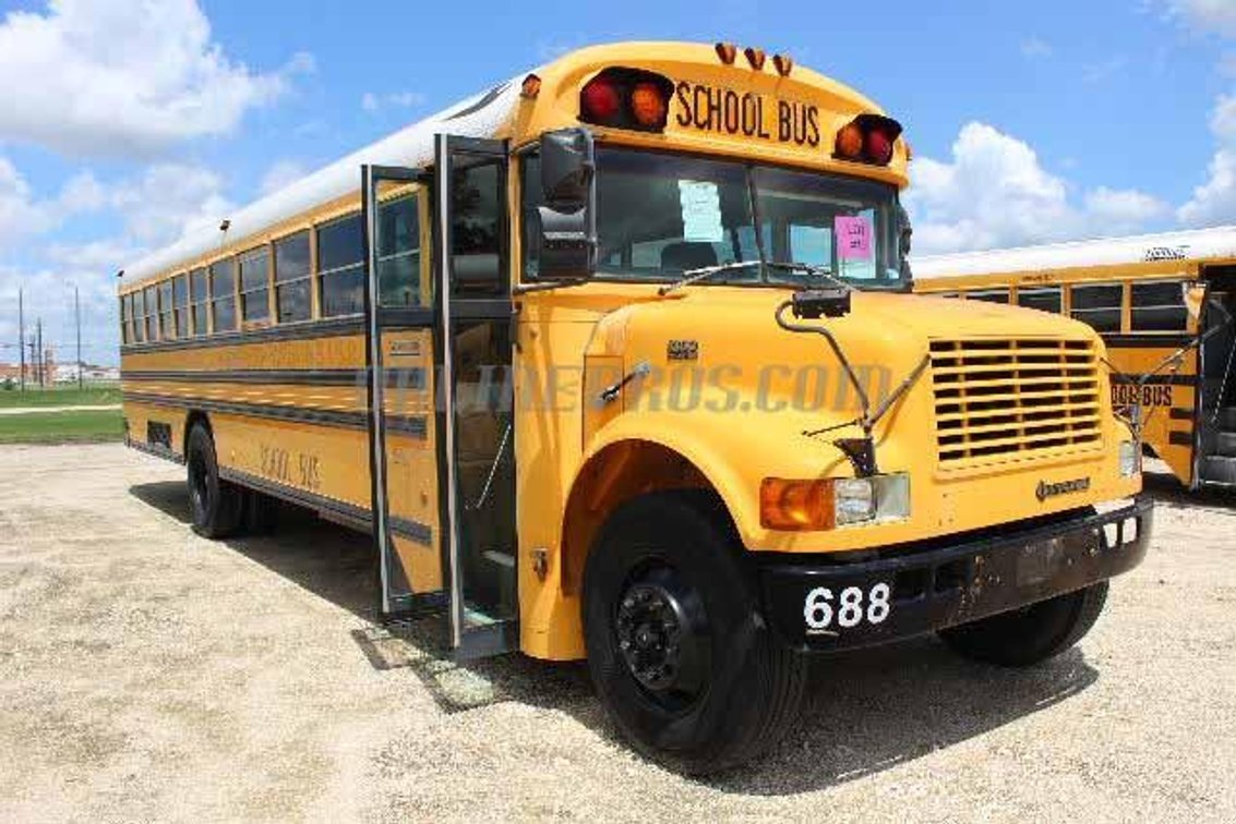 (1) 1998 International Bus Vin #1478