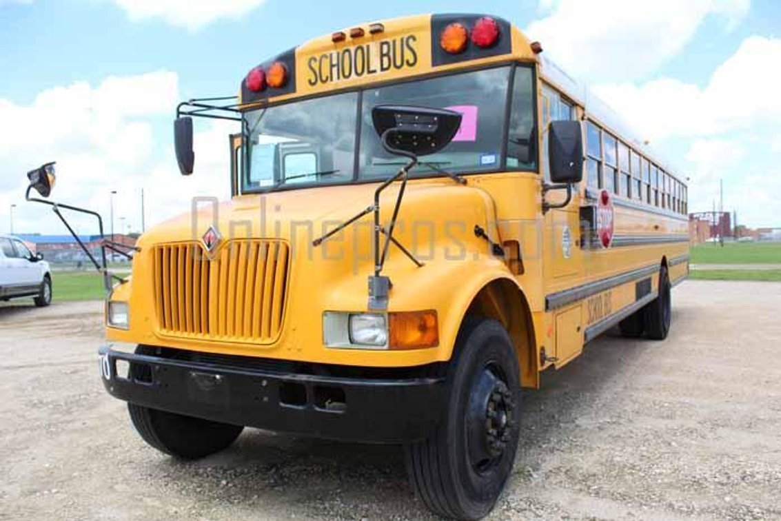(1) 2002 International Bus Vin #6848