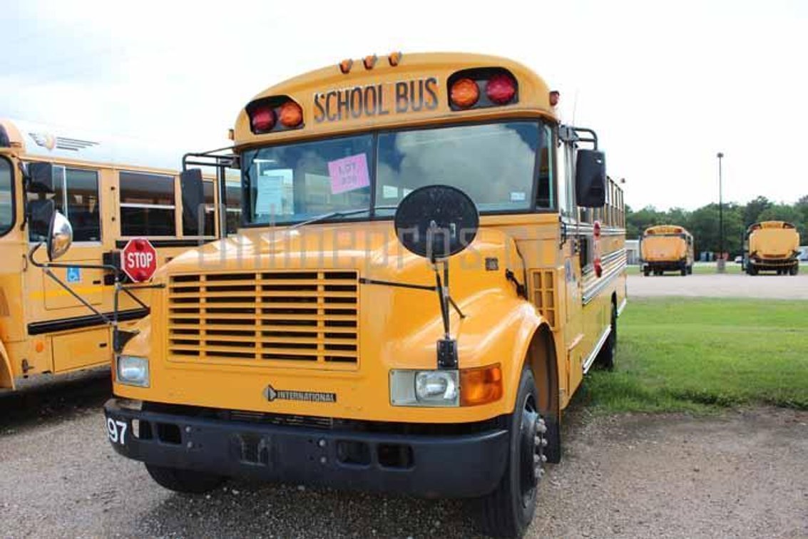 (1) 2001 International Blue Bird Vin #0191