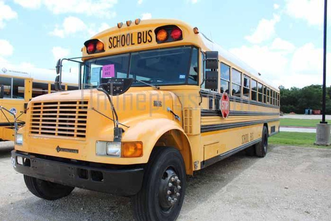 (1) 1998 International Bus Vin #1476 - Needs To Be Towed