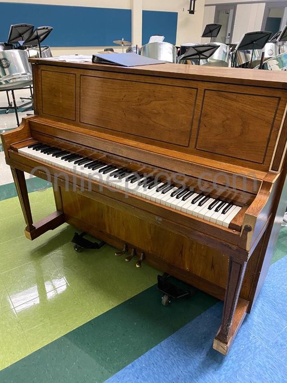 (1) Aeolian Studio Standup Piano