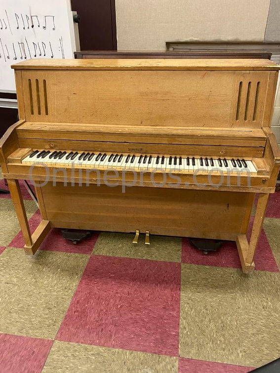 (1) Kimball Studio Standup Piano