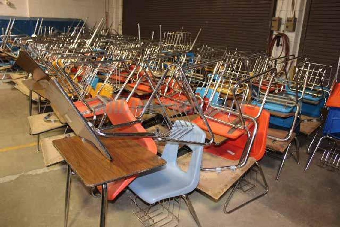 (Lot) Student Desks