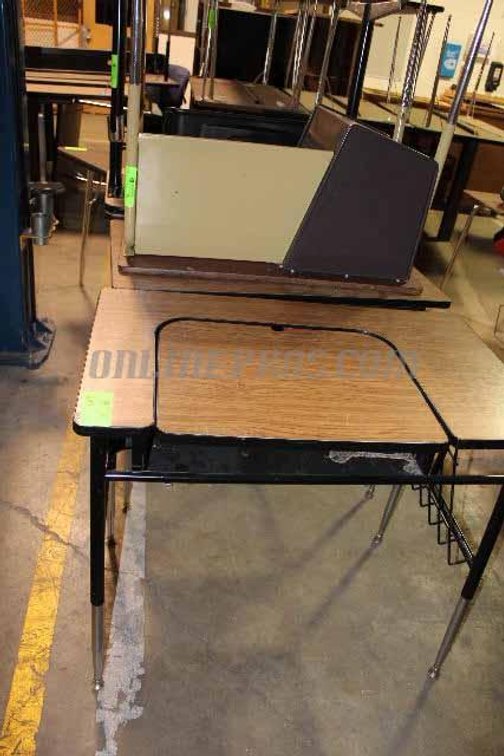 (Lot) Student Desks