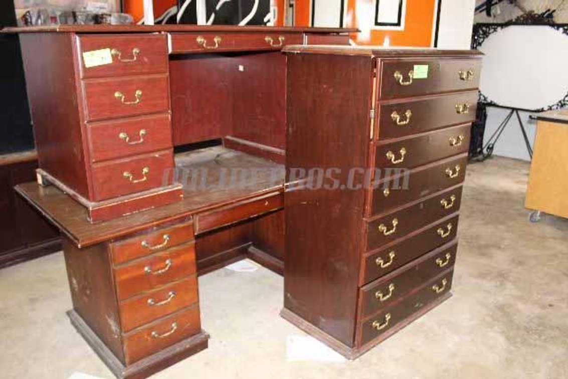(Lot) Furniture