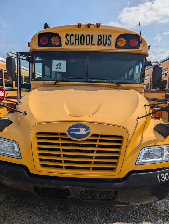 2009-  Blue Bird 63 BB CV 33I05 -School Bus - Will Need to Be Towed
