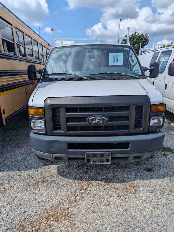 2010- Ford 250 Econoline  Cargo Van 