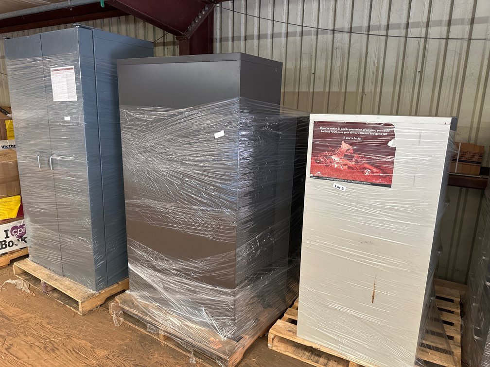 Filing Cabinets 