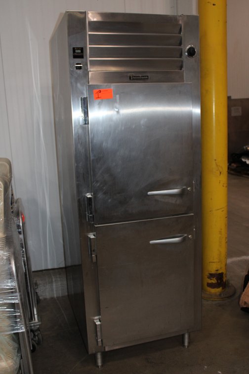Traulsen Warming Cabinet
