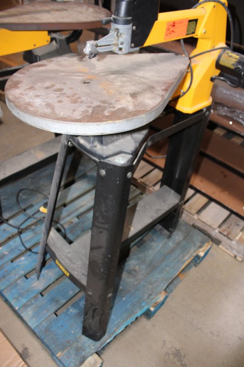 DeWalt 20" Scroll Saw