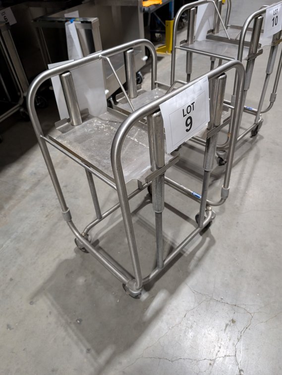 Tray Holder