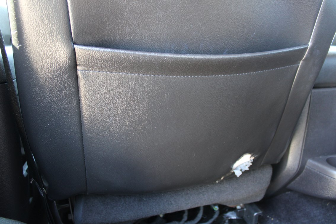 Image for 2010 Ford F250 Lariat Super Duty 4x4 Crew Cab Pickup (Seller: Lemons Auctioneers Company Truck) - Tomball, TX 77377