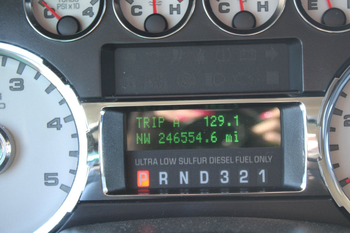 Image for 2010 Ford F250 Lariat Super Duty 4x4 Crew Cab Pickup (Seller: Lemons Auctioneers Company Truck) - Tomball, TX 77377