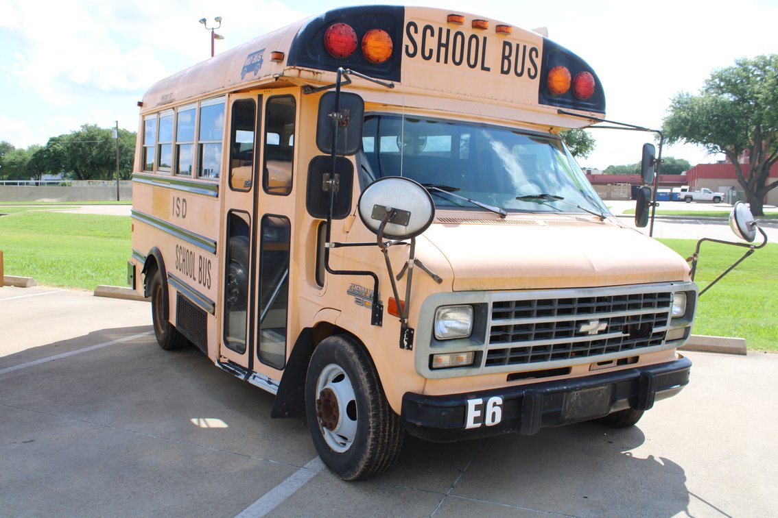 1996 Chevrolet Van 30 School Bus - Bring Your Own Battery